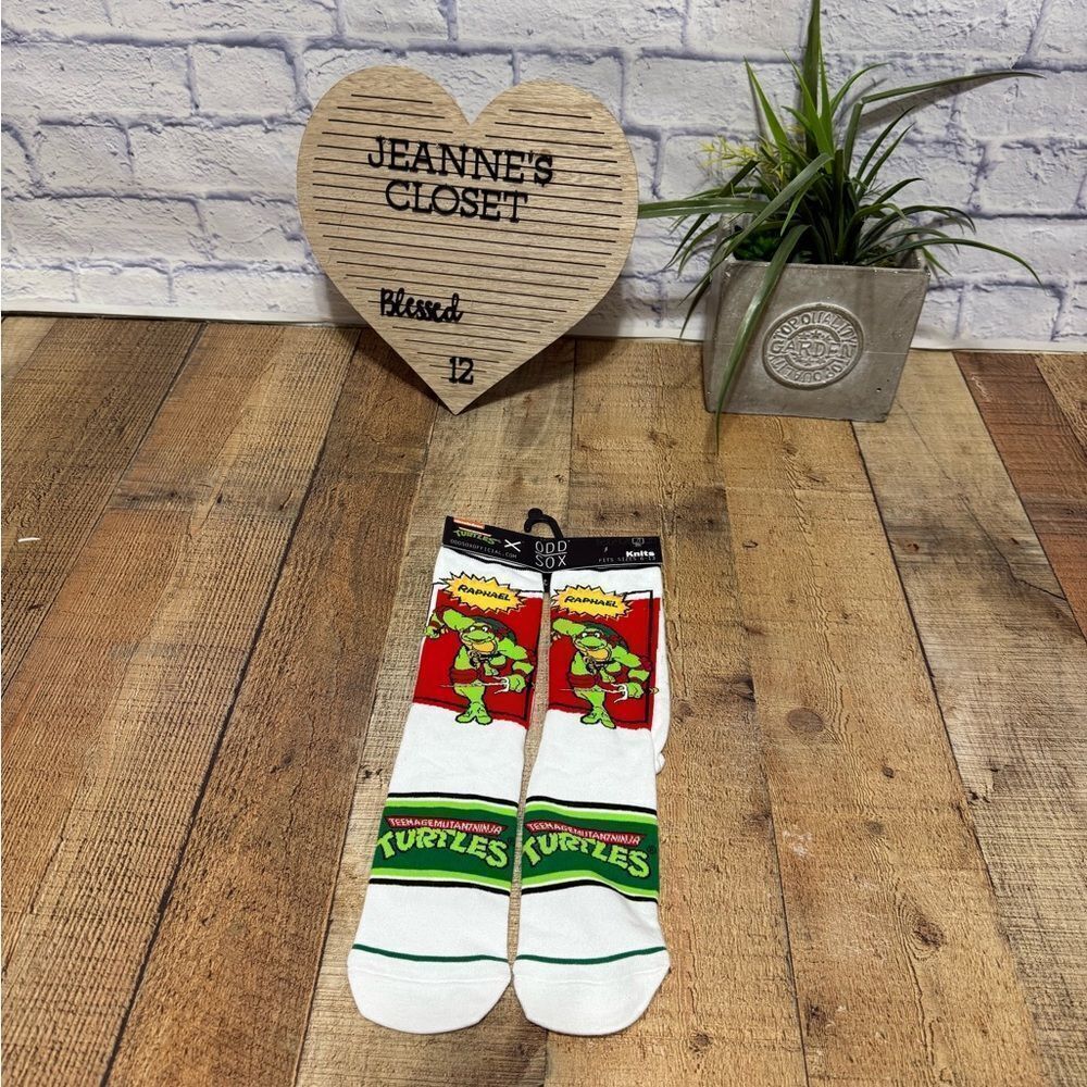 Odd Sox Teenage Mutant Ninja Turtles TMNT Raphael Crew Socks Mens Womens